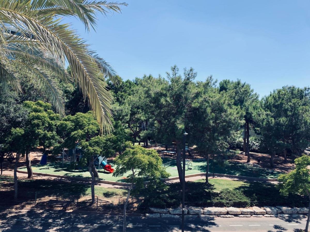 Cosy Room Near Idc & Center- Herzliya Homestay エクステリア 写真